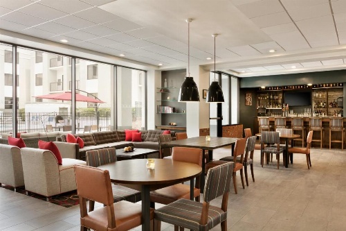 Four Points by Sheraton Raleigh North image 6